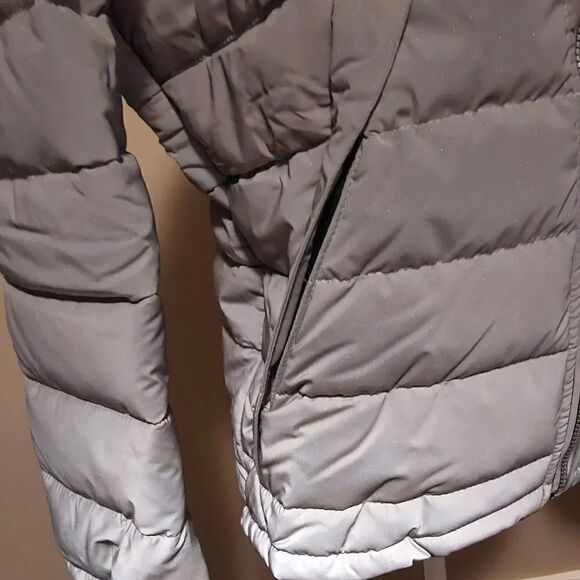 Reflective Hooded Puffer Jacket Silver/Gray Sz M - Picture 6 of 11